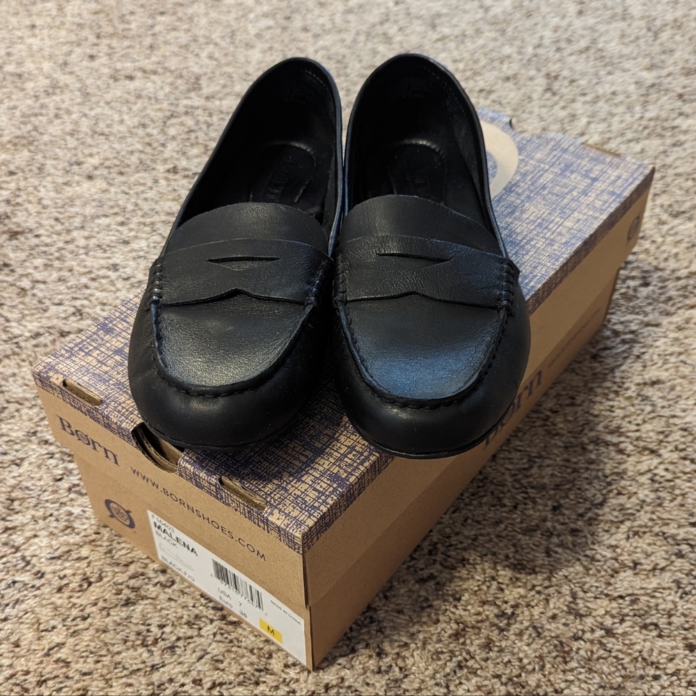 Born Malena Penny Loafers. Women's size 7. Black. Leather. Almost new.